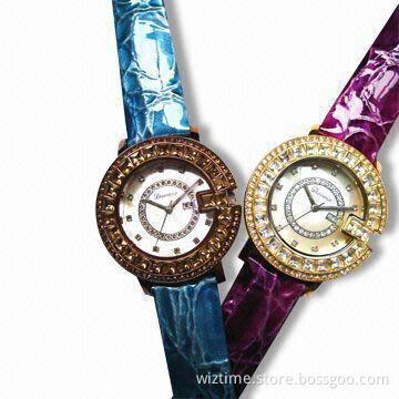 Fasionable Wristwatch with Diamond Decorated Design, Leather Strap and Japan Quartz Movement